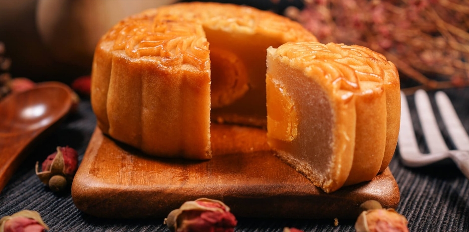 ?中秋月明，中鵬相伴?